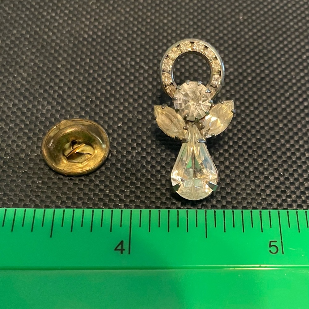 Sparkling Angel Brooch in Silver and Gold